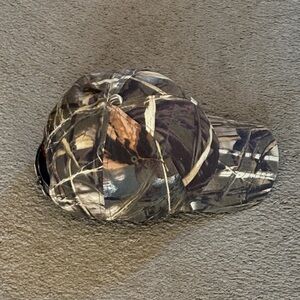 Realtree Camouflage Cap with Earth Tones